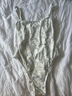 Madewell Cream One-Piece Swimsuit with Light Gray Floral Print